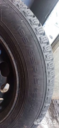 Nokian Tyres Hakkapeliitta 8 19.5/65 R15 95T