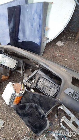 Салон от Nissan primera P11 седан