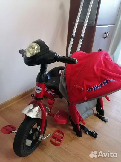 Детский велосипед трёхколёсный с ручкой