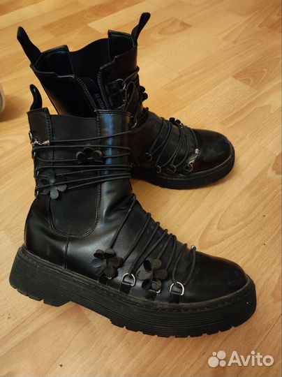 Ботинки для девочки