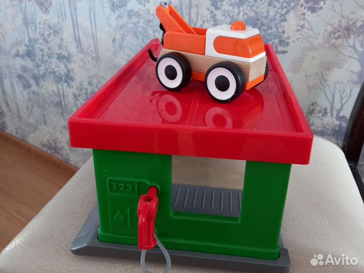 IKEA Lillabo Гараж с эвакуатором