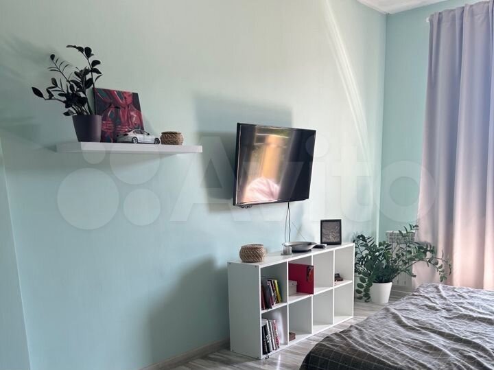 1-к. квартира, 42 м², 1/5 эт.