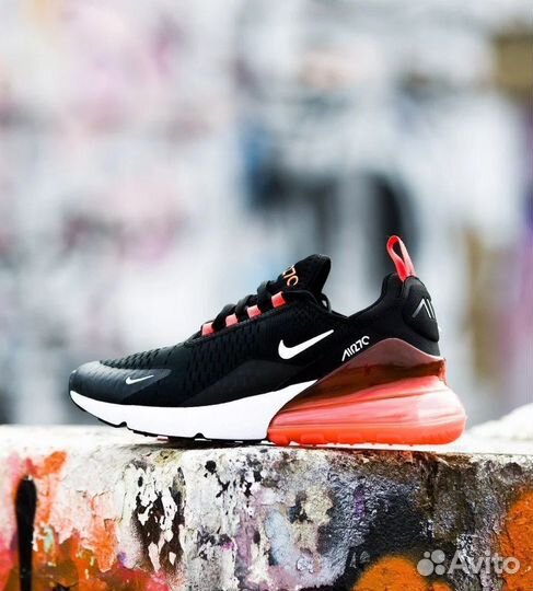 Nike Air Max 270