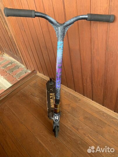 Трюковой самокат «Reaction».Для ребёнка