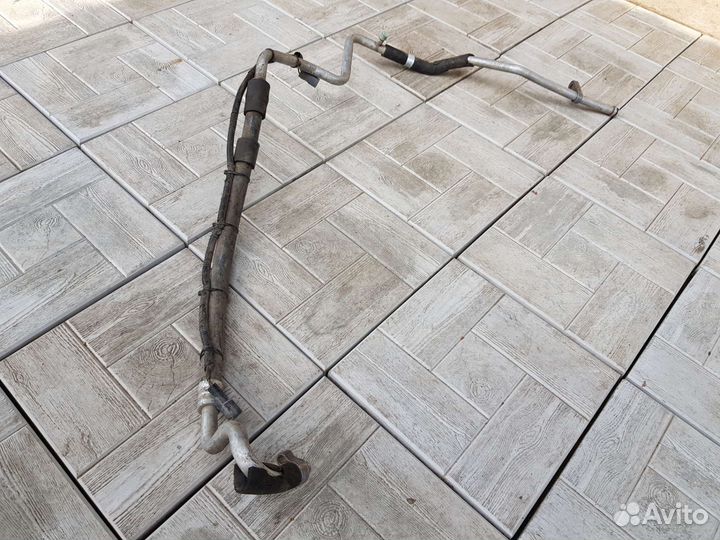 Трубка кондиционера Ford Escape тайванец 2008 -09