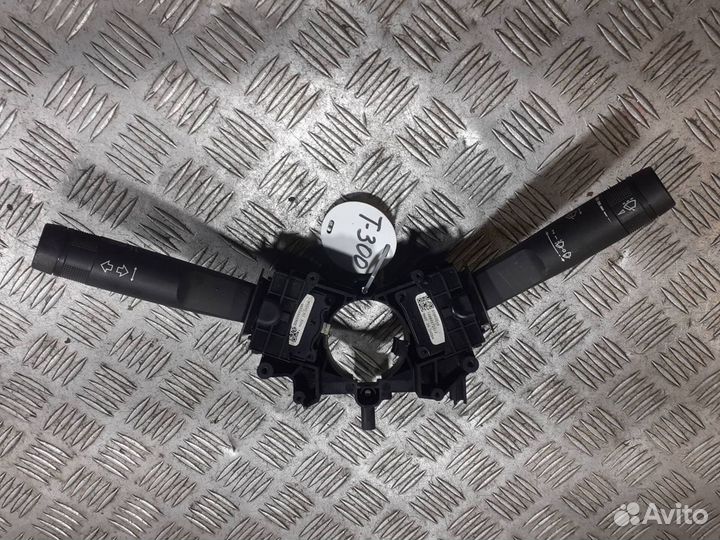 Переключатель подрулевой Chevrolet Aveo T300