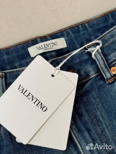 Джинсы Valentino