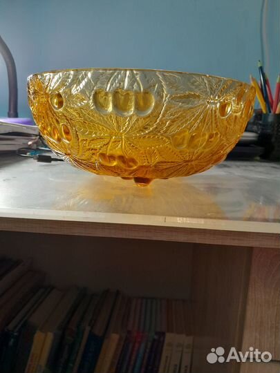 Старина ваза- чаша