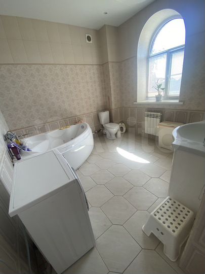 Коттедж 222,7 м² на участке 6 сот.