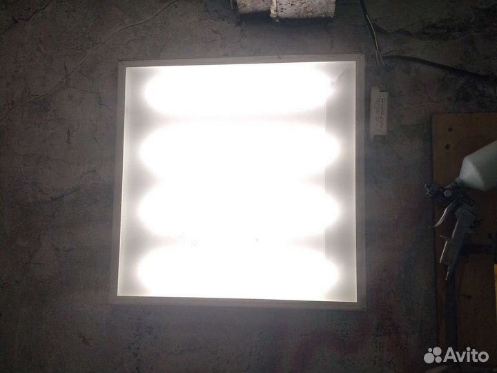 Светильник потолочный