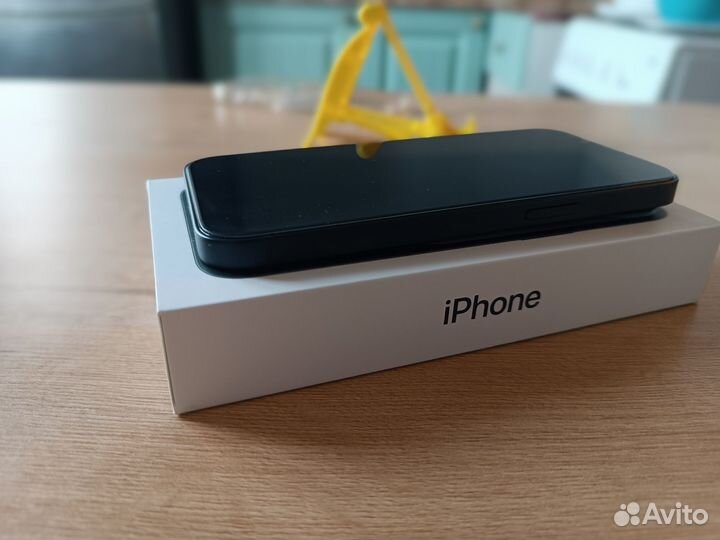 iPhone 14, 128 ГБ