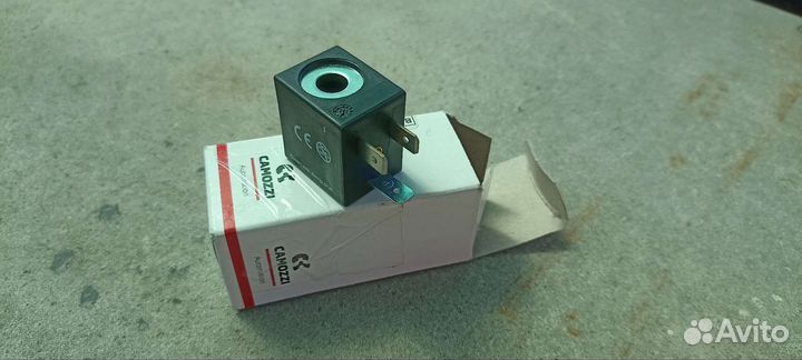 Соленоид клапана блокировки 12V G72 camozzi