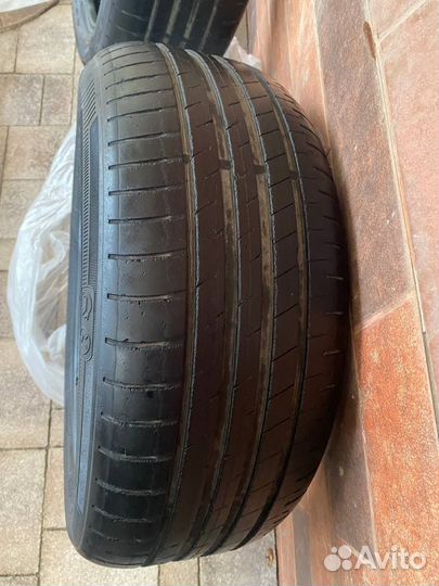 Goodyear EfficientGrip Performance 205/55 R16