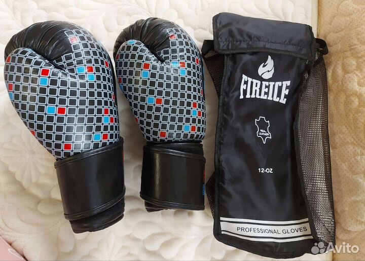 Боксерская перчатка кожаная 12 OZ пересорт