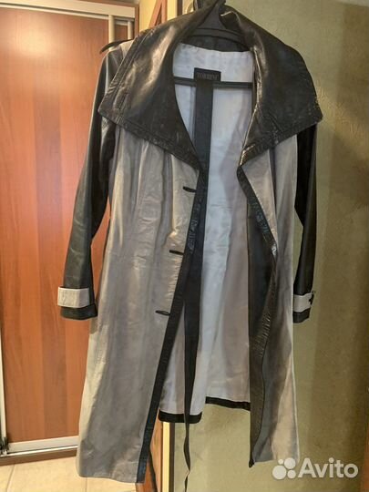 Плащ женский