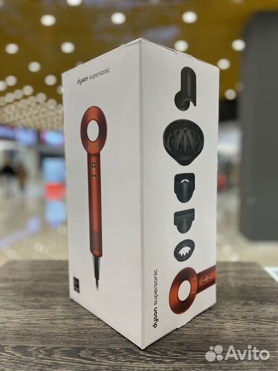 Фен Dyson Supersonic HD08