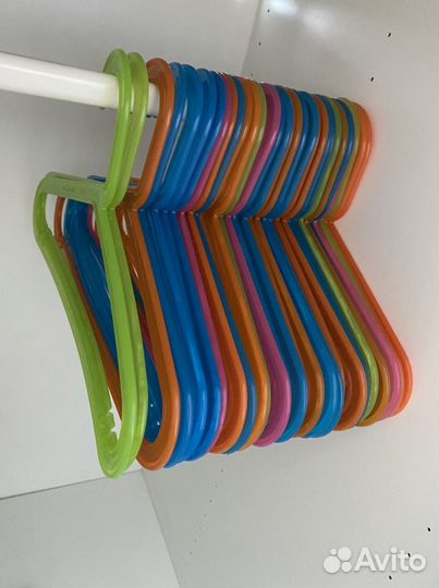 Вешалки плечики IKEA детские