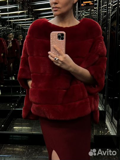 Тройка.Меховой жилет и костюм