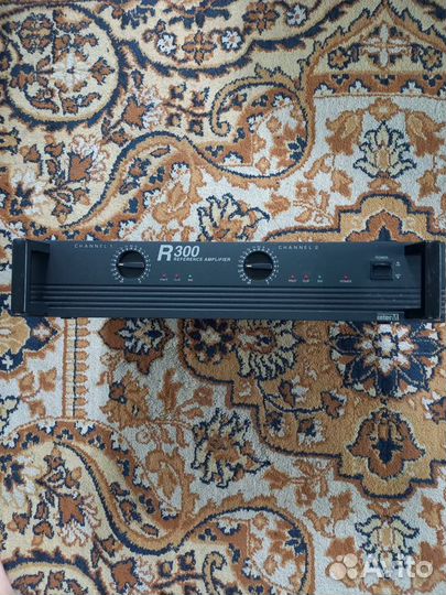 Усилитель Inter-M R-300 reference