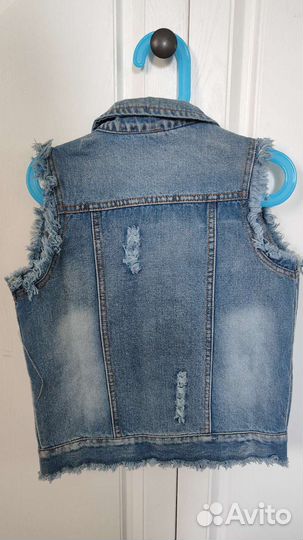 Джинсовая жилетка для девочки