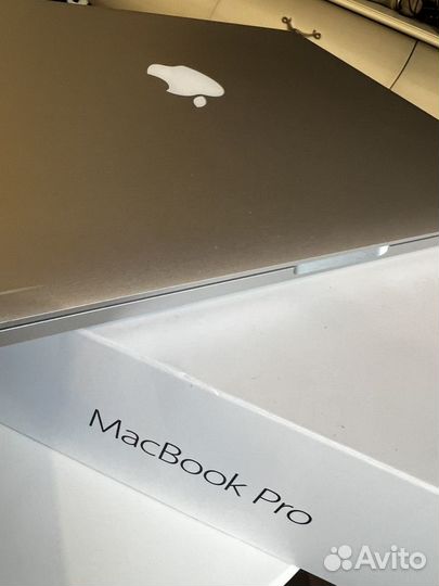 Apple MacBook pro 15 mid 2014