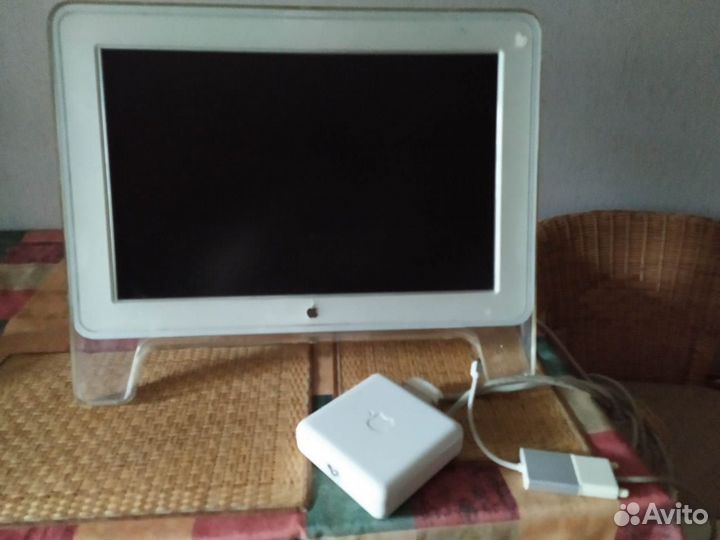 Монитор Apple Cinema display. Модель А1038