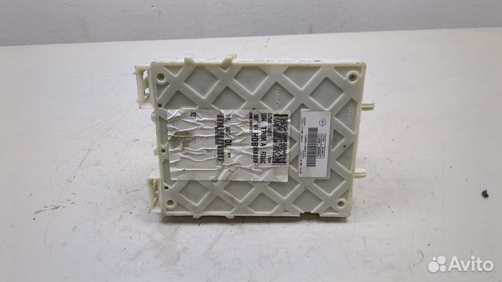 Блок предохранителей Ford Focus 3