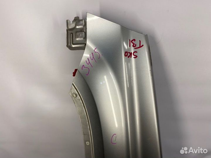 Крыло переднее левое Nissan X-Trail T31 2007-2015