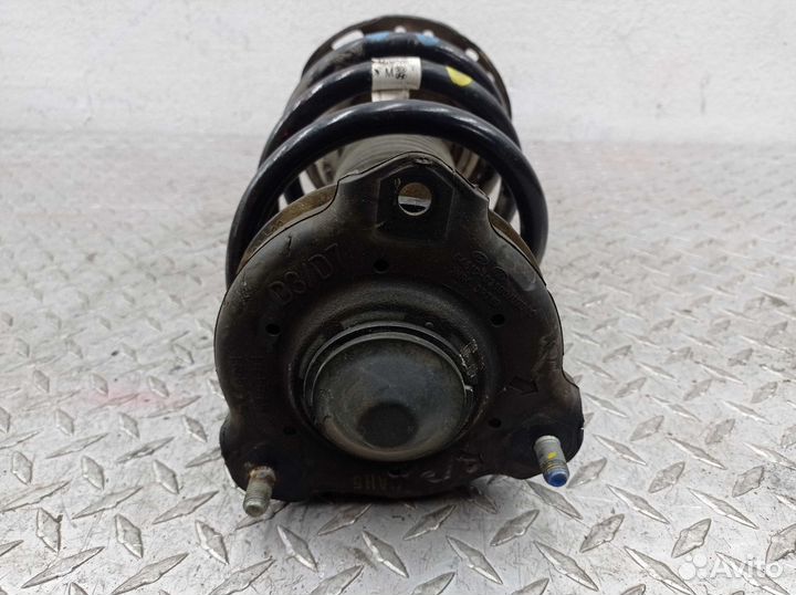 Амортизатор передний L Kia Sportage 4 QL