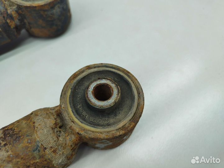 Амортизаторы задние пара Volkswagen Golf MK4