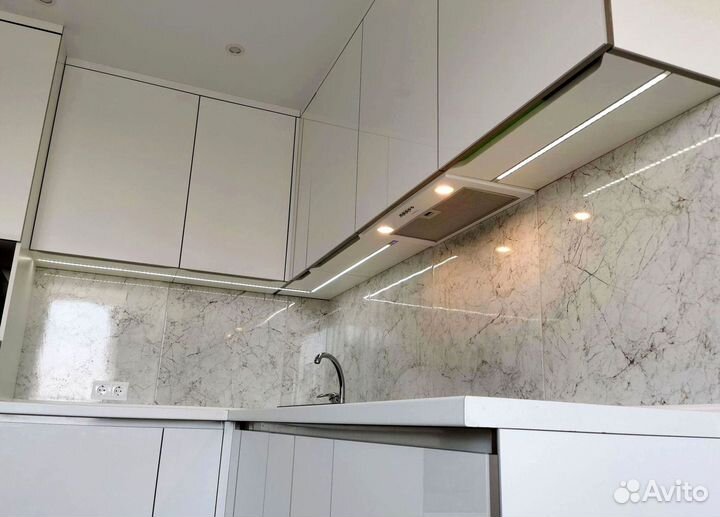 Угловая кухня с мдф фасадами