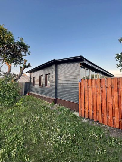 Дом 30 м² на участке 6 сот.