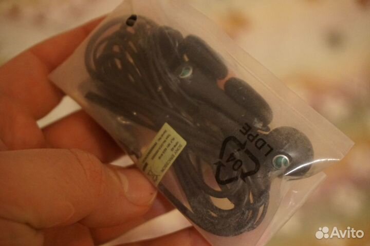 Гарнитура (наушники с микрофоном) Sony Ericsson