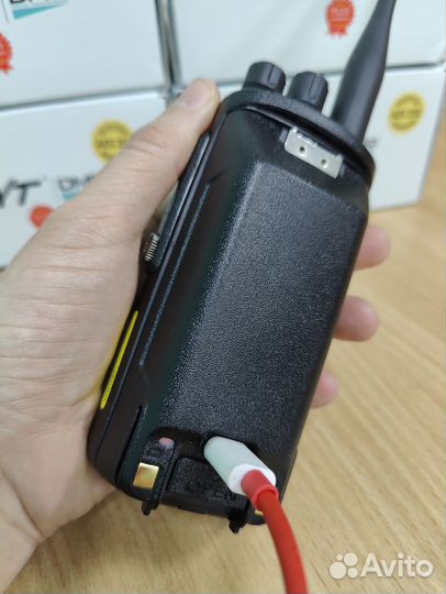 Рация TYT MD-UV390 AES-256 10 Ватт с АКБ 3600 мАч