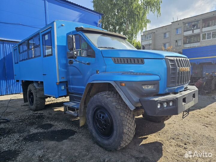 Вахтовый автобус Урал 3255-5013-71, 2017