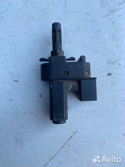 Датчик педали сцепления Ford Focus 2