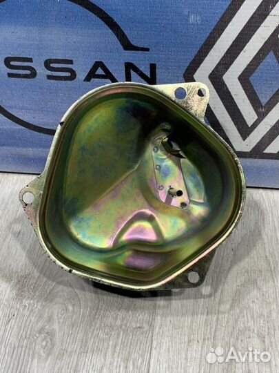 Крышка пятой передачи поддон коробки передач renault sandero 2 stepway