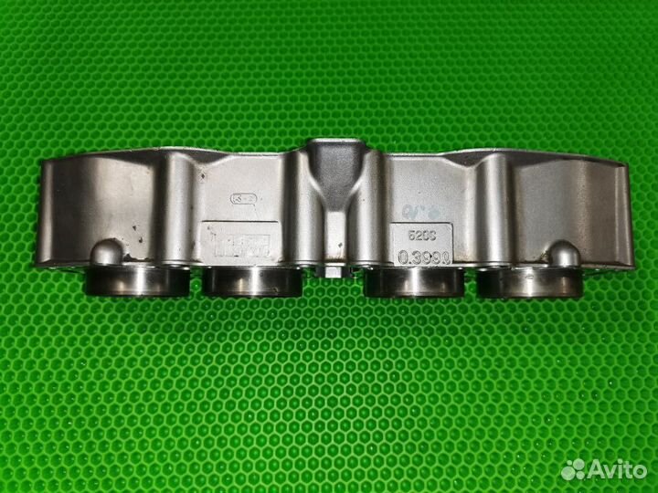 Блок цилиндров Kawasaki ZZR400-2