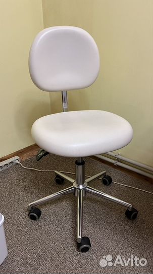 Кушетка для наращивания ресниц