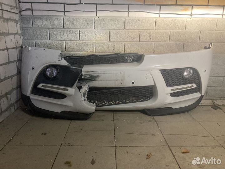 Бампер Передний на бмв
