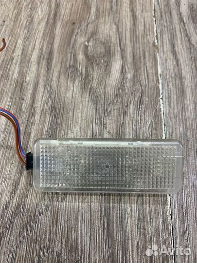 Плафон салона задний правый Bmw 5 Series (E39)