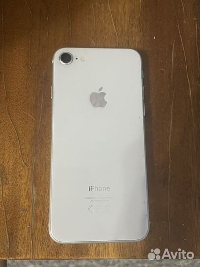 iPhone 8, 64 ГБ
