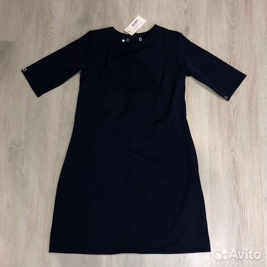 Платье офисное школьное 44 и 46 размеры