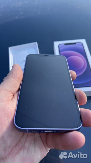 iPhone 12, 64 ГБ