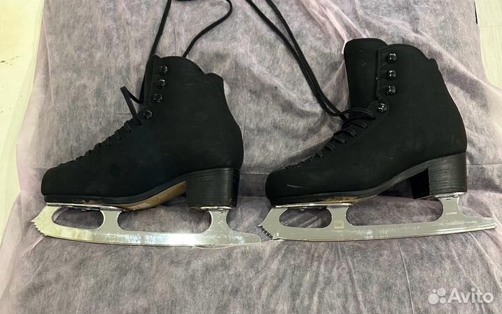 Фигурные коньки risport Excellence 245