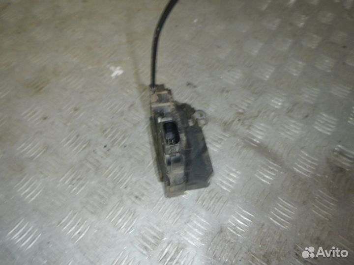 Б/У Б/У Замок двери передней правой, Opel