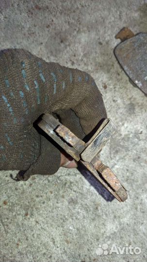 Тормозные колодки BMW X5 E53