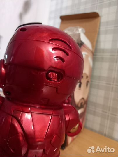 Игрушка робот