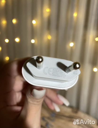 Зарядка на iPhone