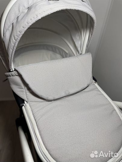 Коляска AroTeam Emilio 2 в 1 в отличном состоянии